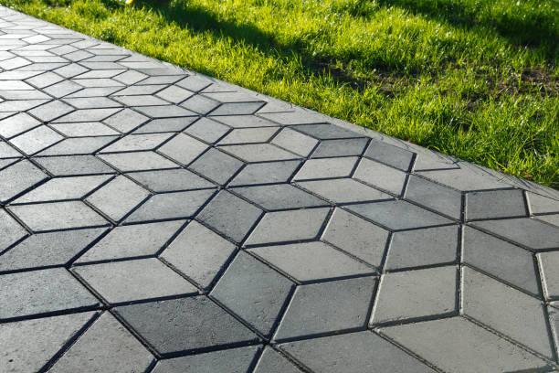 Best Affordable Driveway Paving  in Oak Harbor, WA