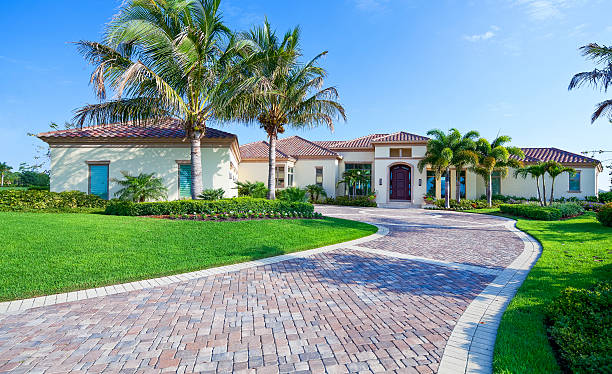 Best Driveway Resurfacing Pavers  in Oak Harbor, WA